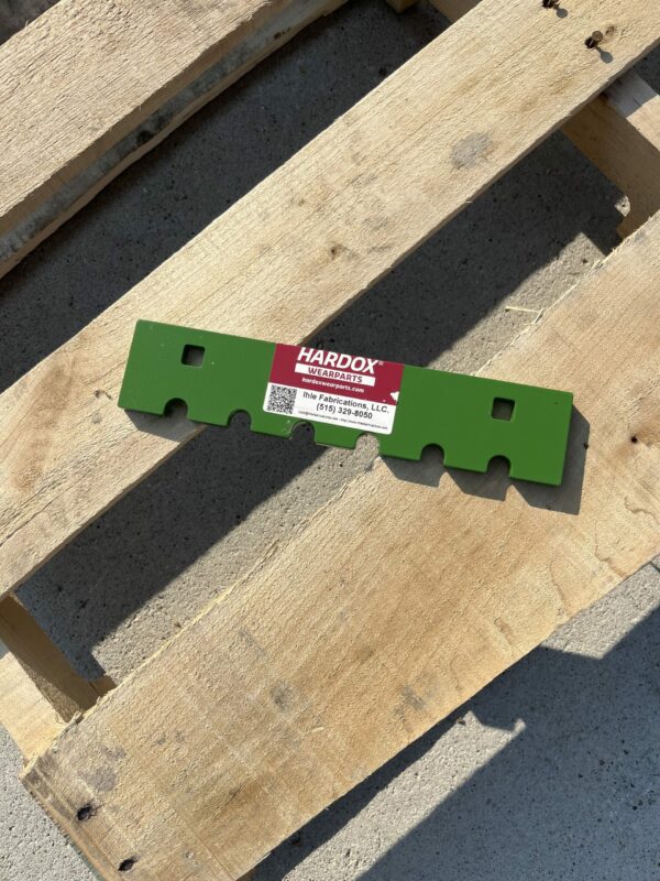 John Deere Feeder Accelerator & Discharge Beater Blade, Notched - Image 2